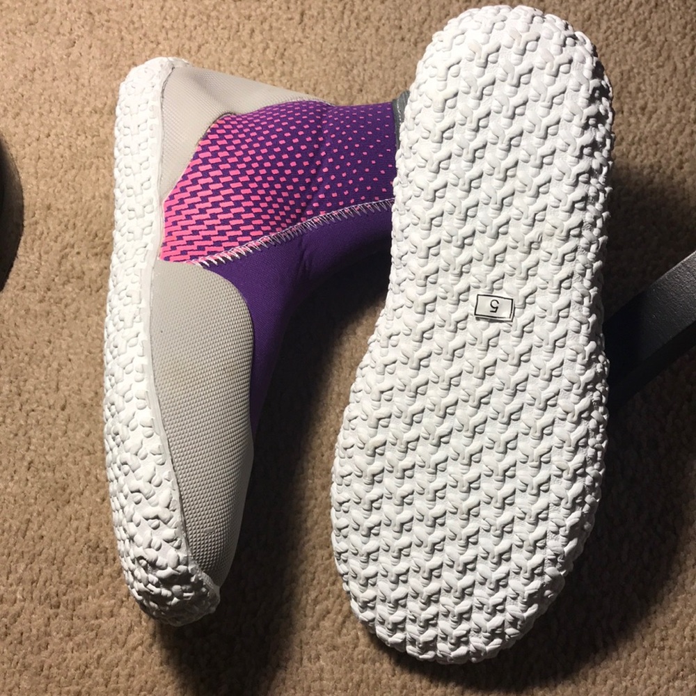 Neoprene Water shoes for woman